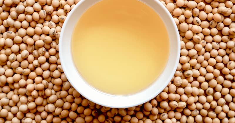 7 Health Benefits of Soybean Oil