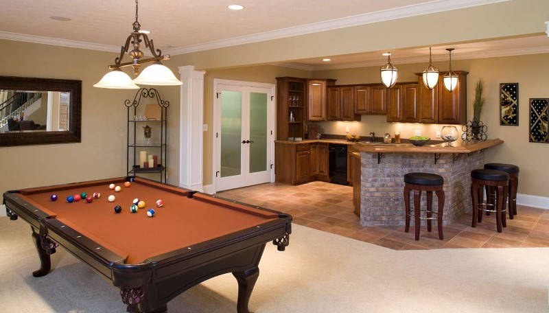 8 Ways You Can Design Your Basement For An Indoor Sporting Event
